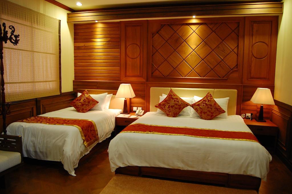 The Golden Lake Hotel Naypyidaw Exterior foto