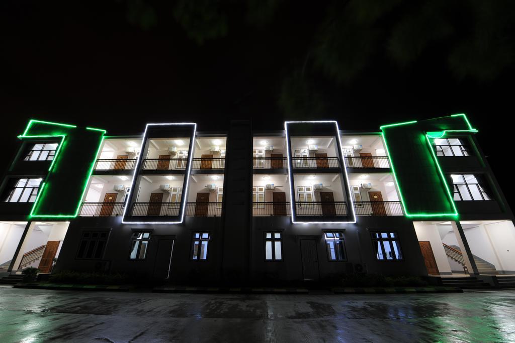 The Golden Lake Hotel Naypyidaw Exterior foto
